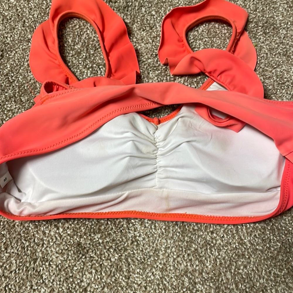 Ombre Ruffle Bikini Top - Picture 4 of 9